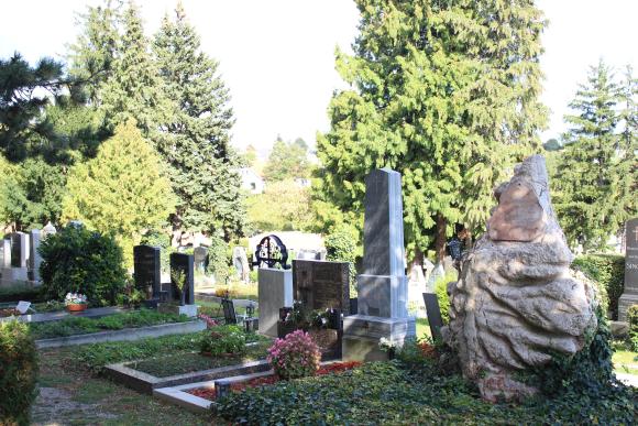 Foto von Grabstätten am Friedhof Kalksburg