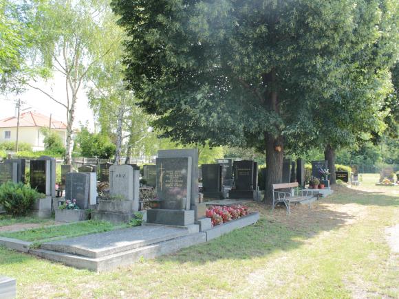 Foto von Grabstätten am Friedhof Strebersdorf
